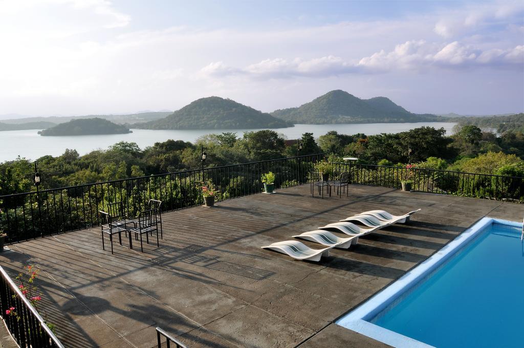 Giritale Hotel Polonnaruwa Exterior photo